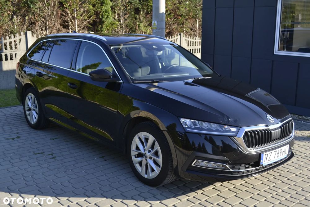 Skoda Octavia 2.0 TDI DSG Style - 9