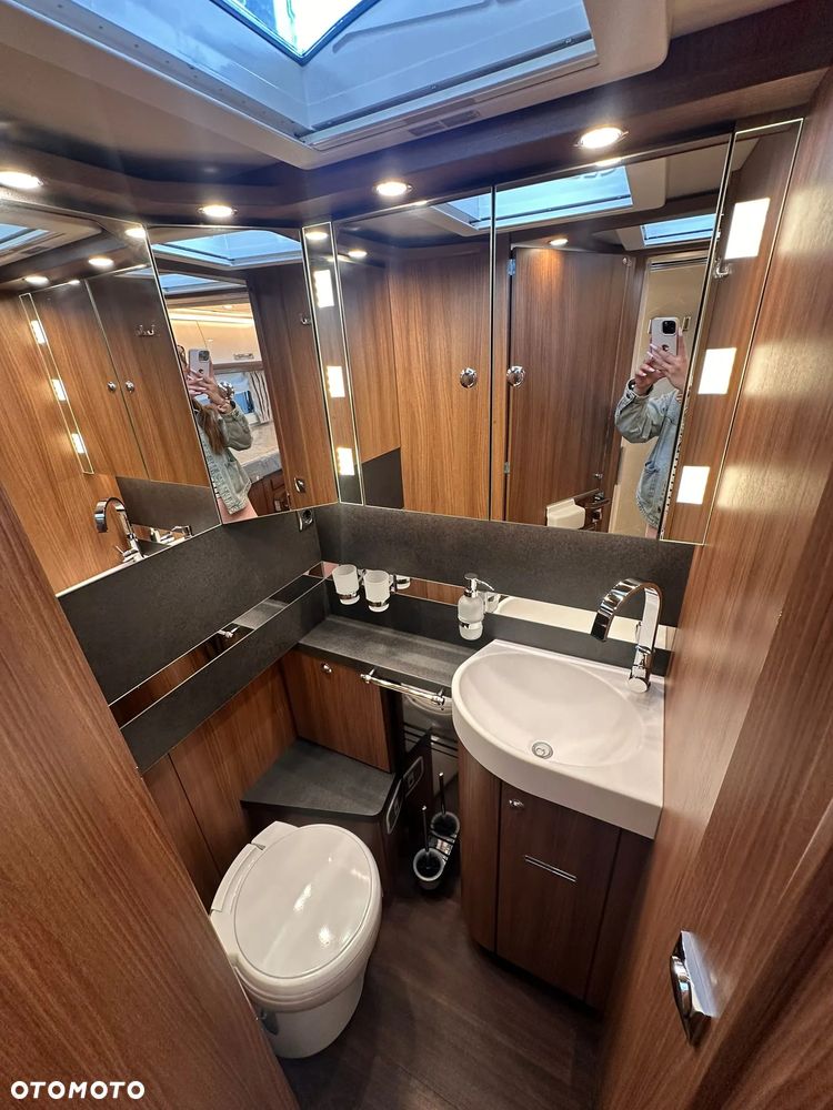 Carthago CHIC E-LINE 5.0 LE DA SILVERLINE - 14