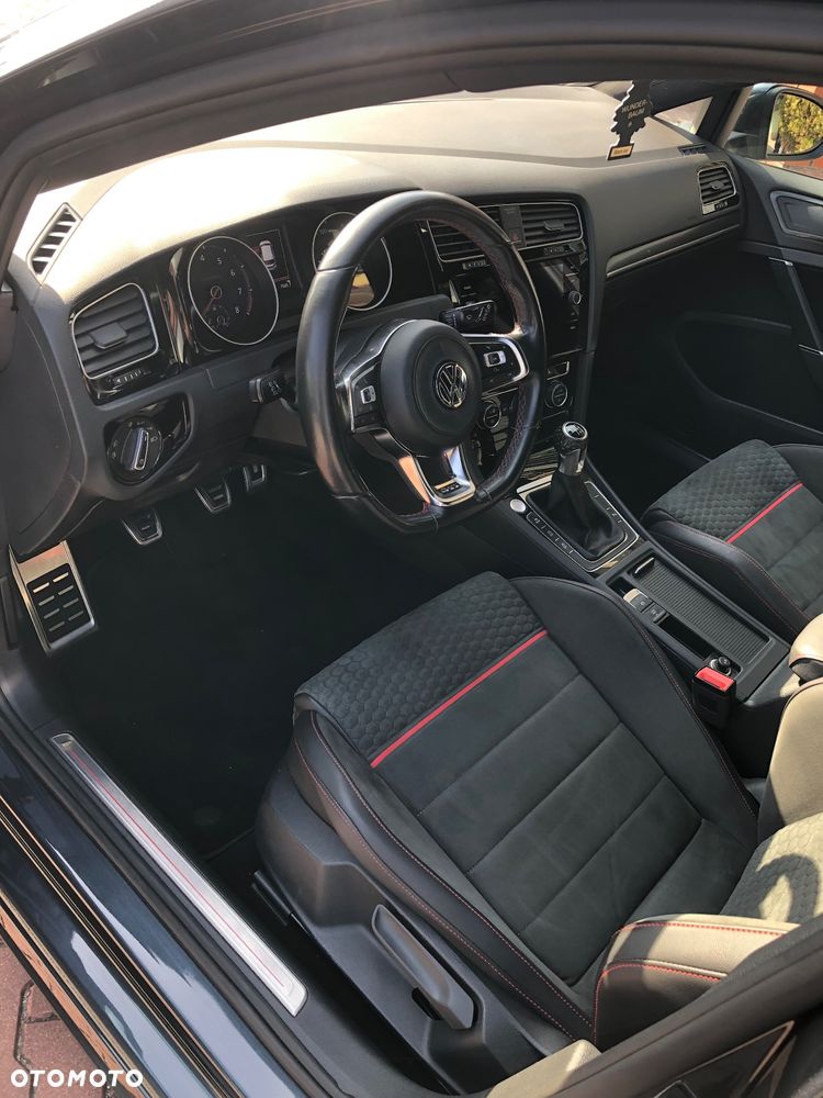 Volkswagen Golf GTI (BlueMotion Technology) Performance - 5