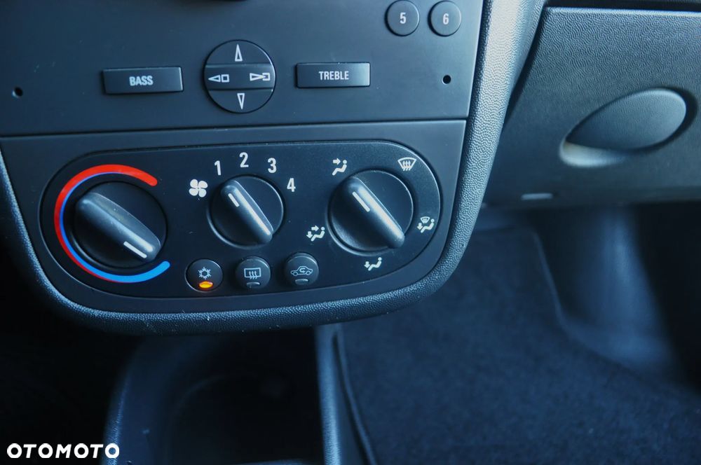 Opel Combo LONG - 20