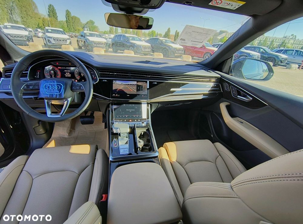 Audi Q8 - 21