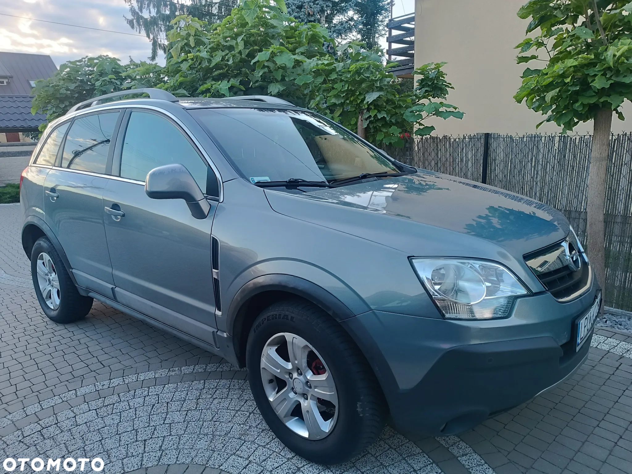 Opel Antara - 1