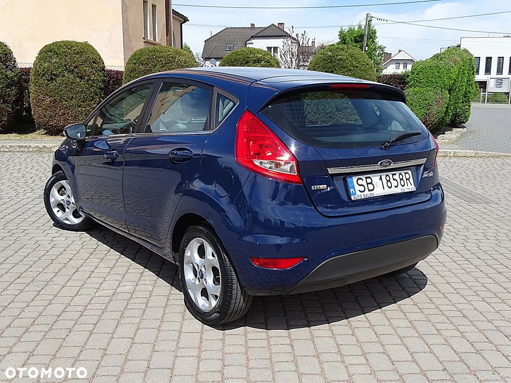 Ford Fiesta 1.4 TDCi Ghia - 27