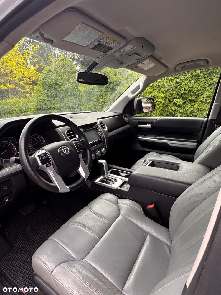 Toyota Tundra - 11
