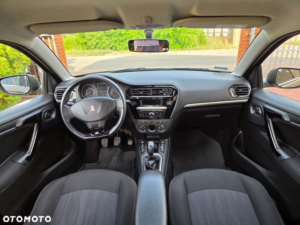 Peugeot 301 1.6 VTi Active EU6 - 15