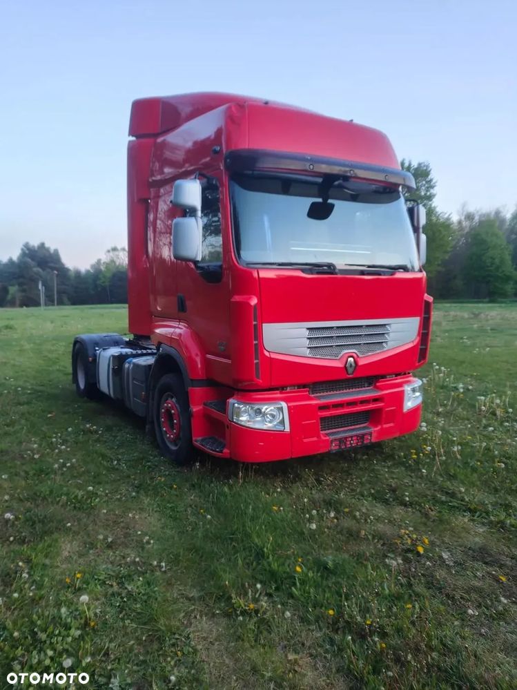 Renault Premium - 1