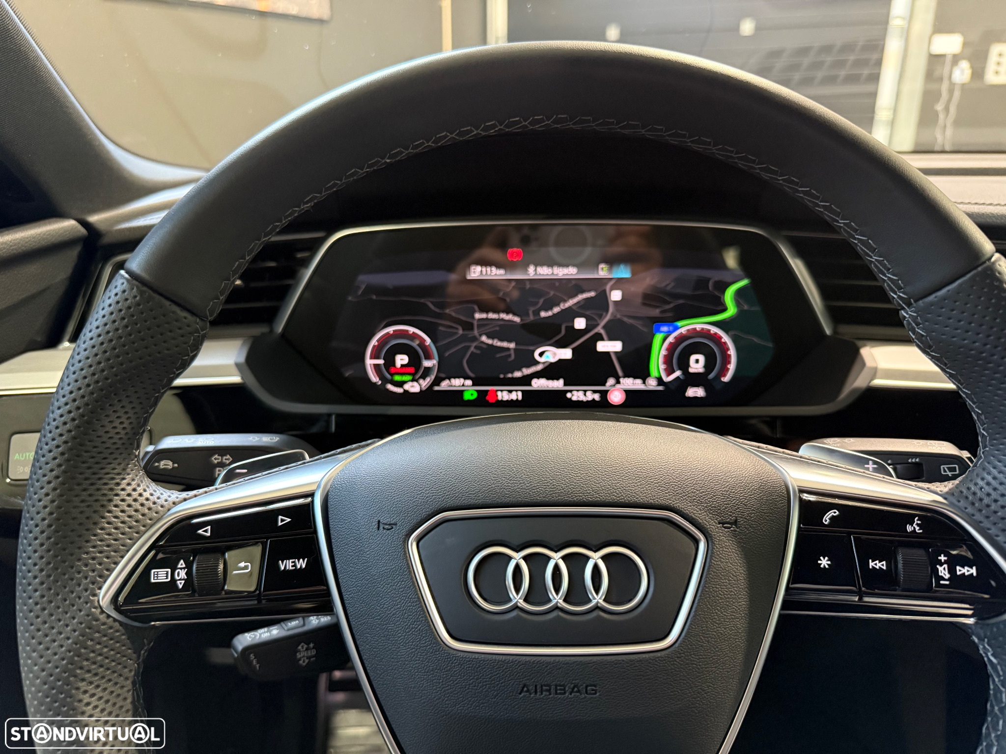 Audi Q8 e-Tron 50 quattro S line - 38