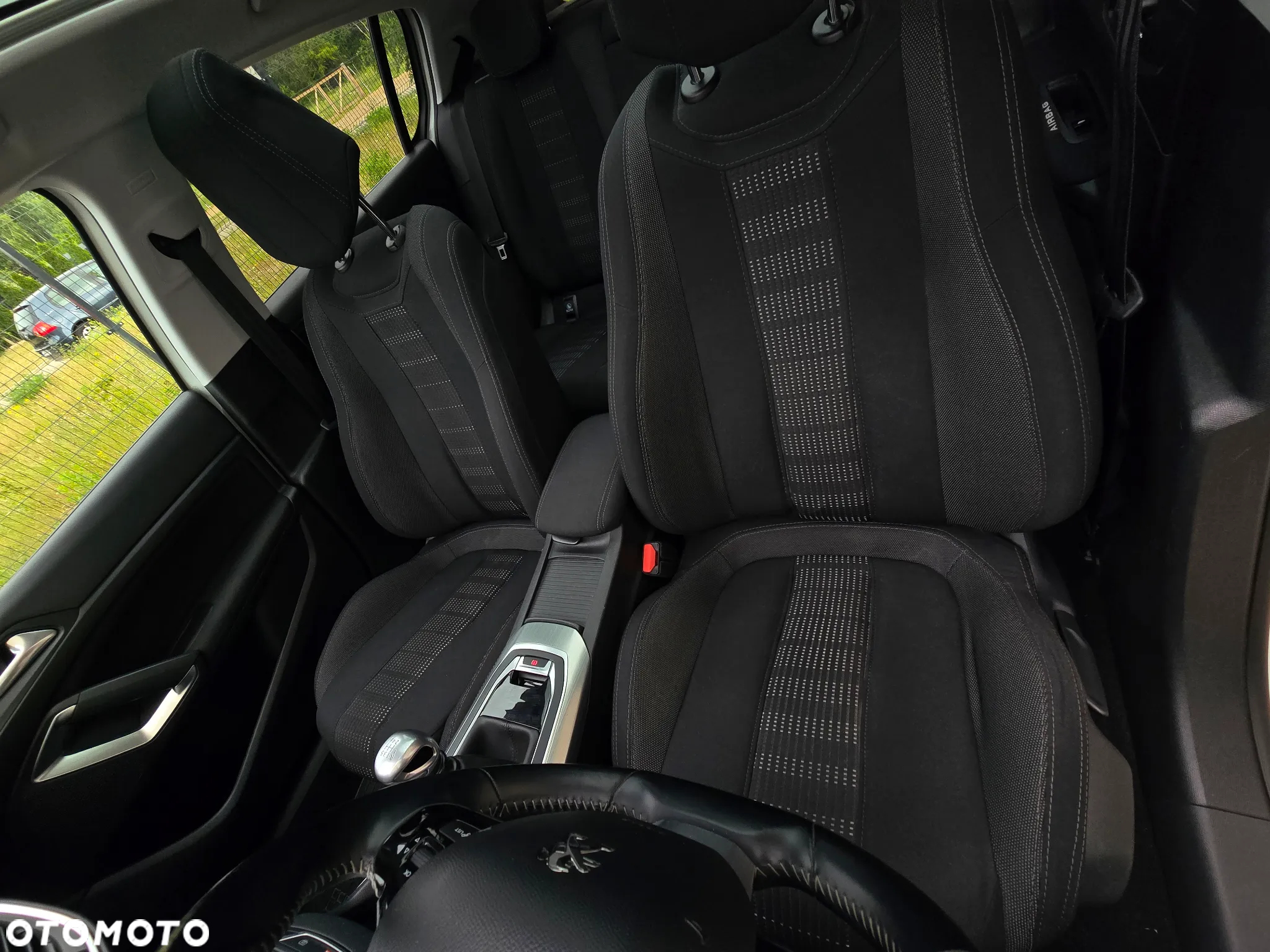 Peugeot 308 1.2 PureTech Allure S&S - 10