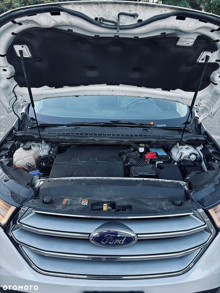 Ford Edge - 10