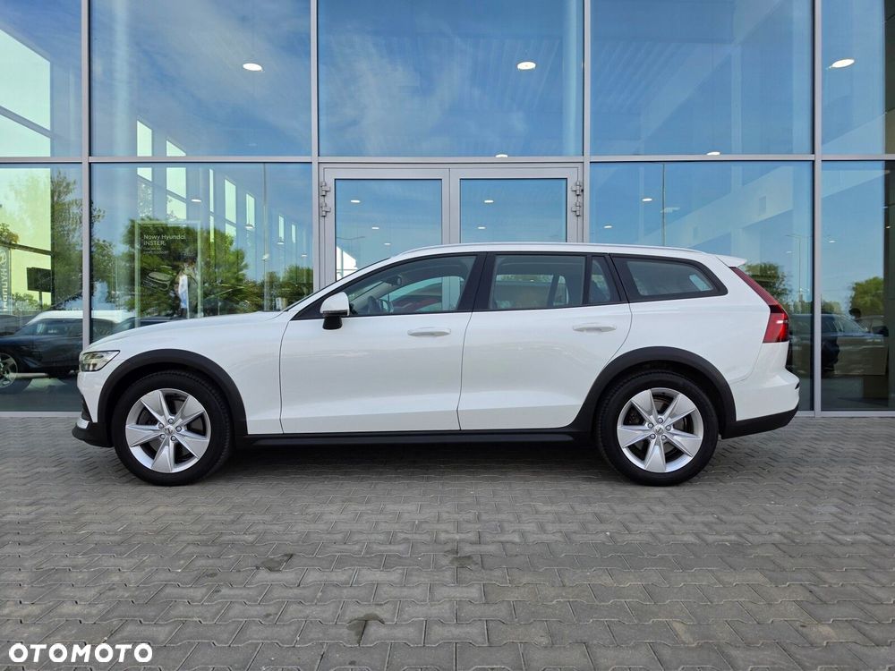 Volvo V60 Cross Country D4 AWD - 3