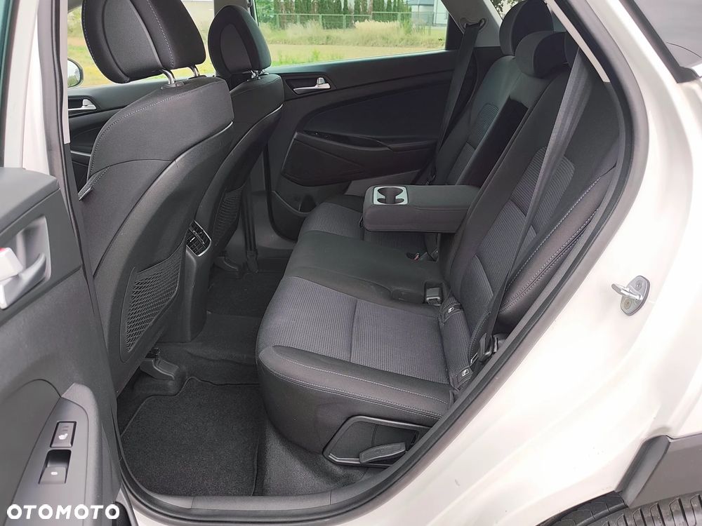 Hyundai Tucson blue 1.7 CRDi 2WD Advantage - 9