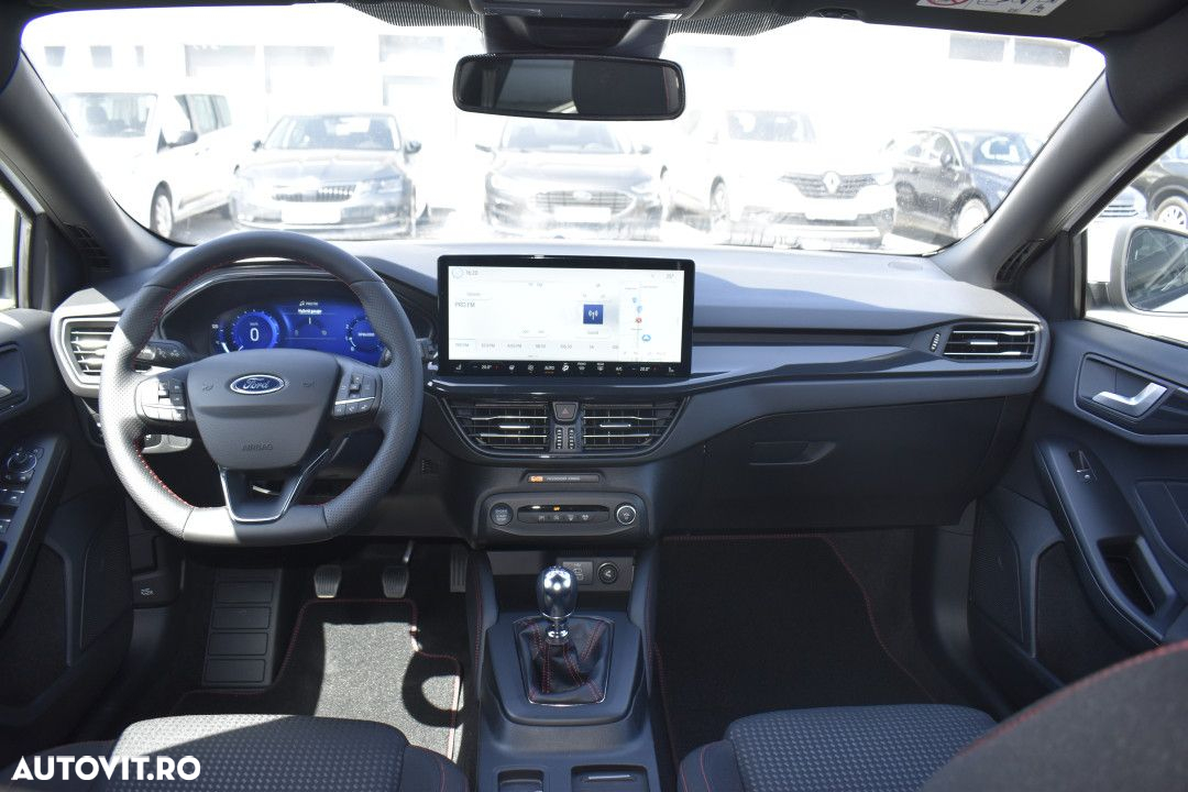 Ford Focus - 16