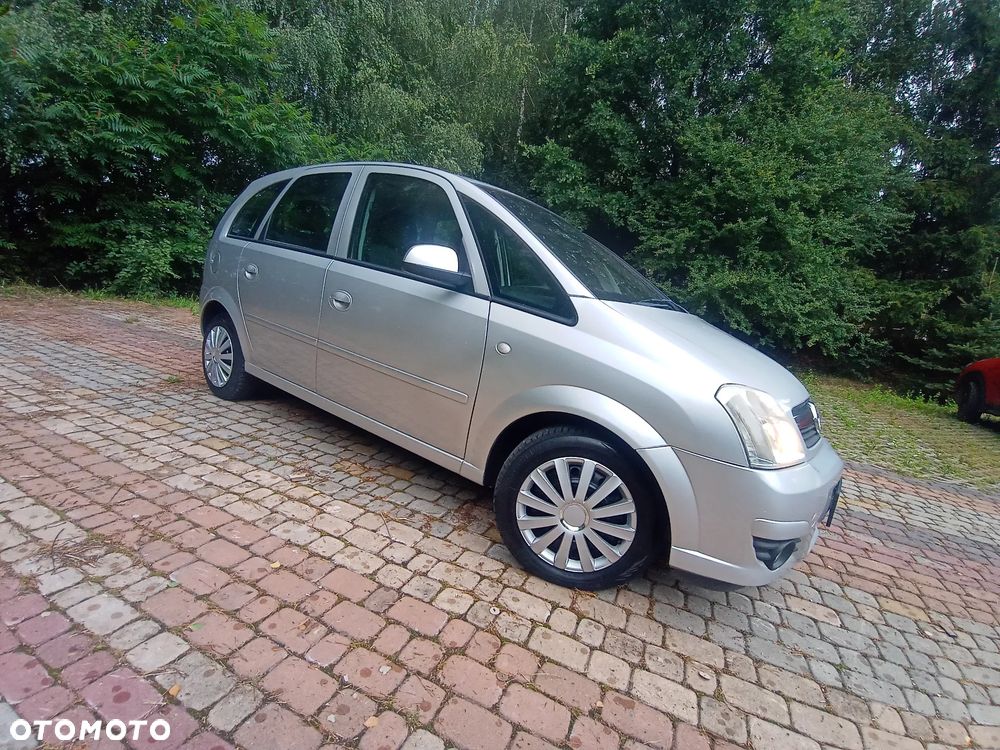 Opel Meriva 1.6 Essentia MTA - 18