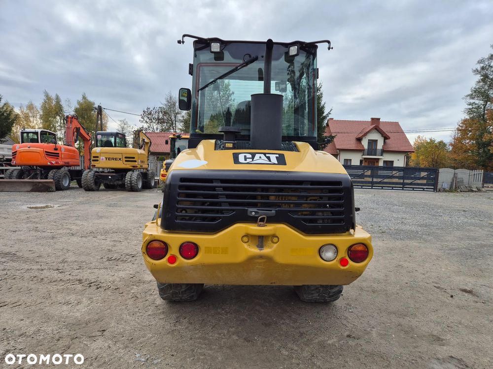 Caterpillar 907H2 - 4