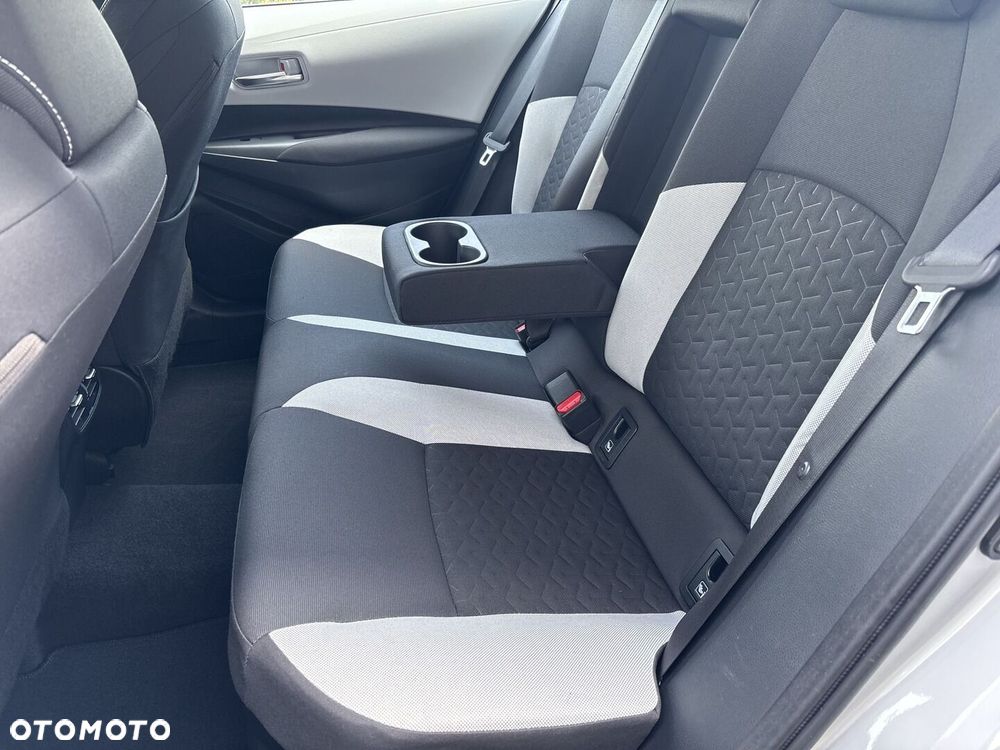 Toyota Corolla 1.8 Hybrid Comfort - 10