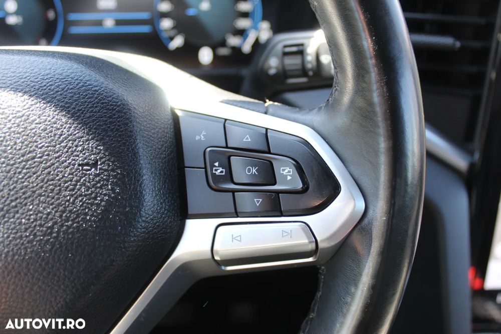 Volkswagen Amarok 3.0 TDI 241 CP 4M 10AT Aventura - 17