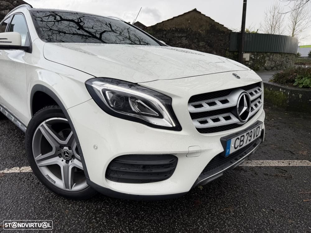 Mercedes-Benz GLA 220 d AMG Line - 2