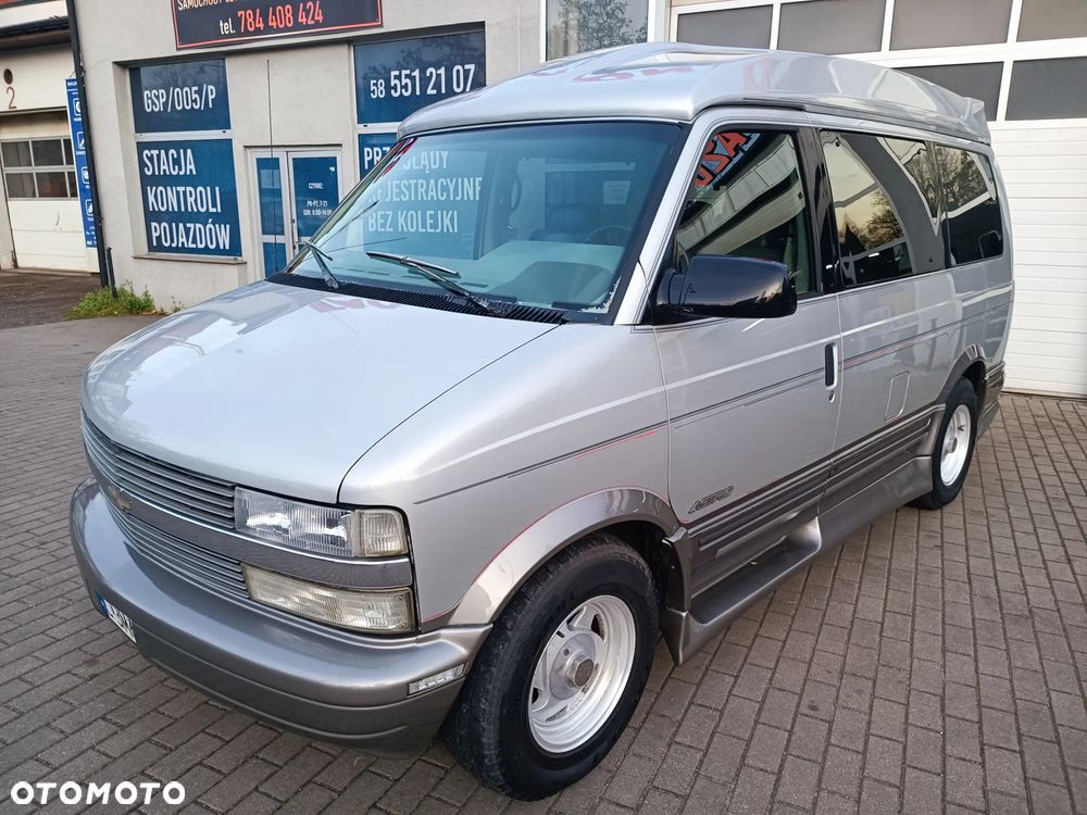 Chevrolet Astro - 12