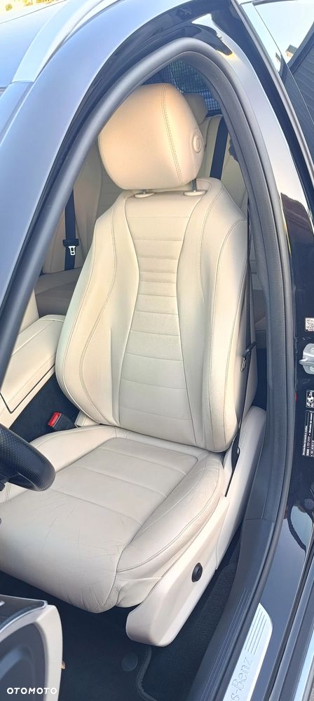 Mercedes-Benz Klasa E 220 d 4-Matic All-Terrain - 18