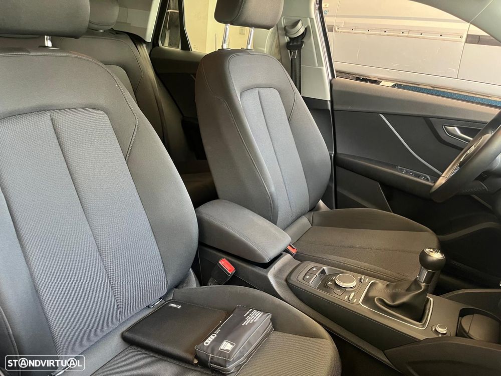 Audi Q2 1.0 TFSI Design - 7