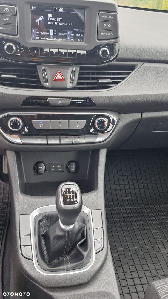 Hyundai i30 1.4 Classic + - 7