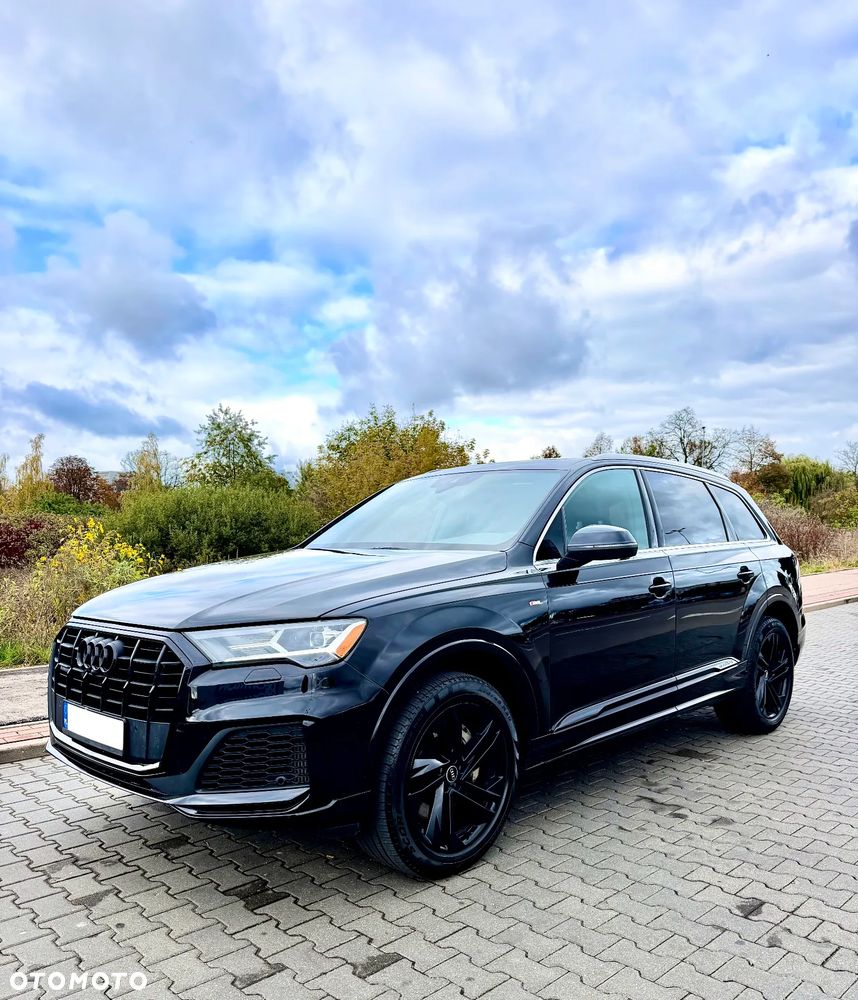 Audi Q7 - 1