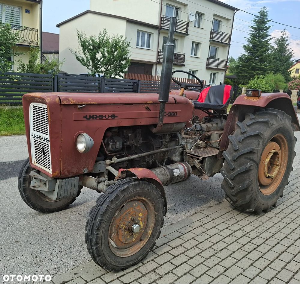 Ursus C-360 - 12