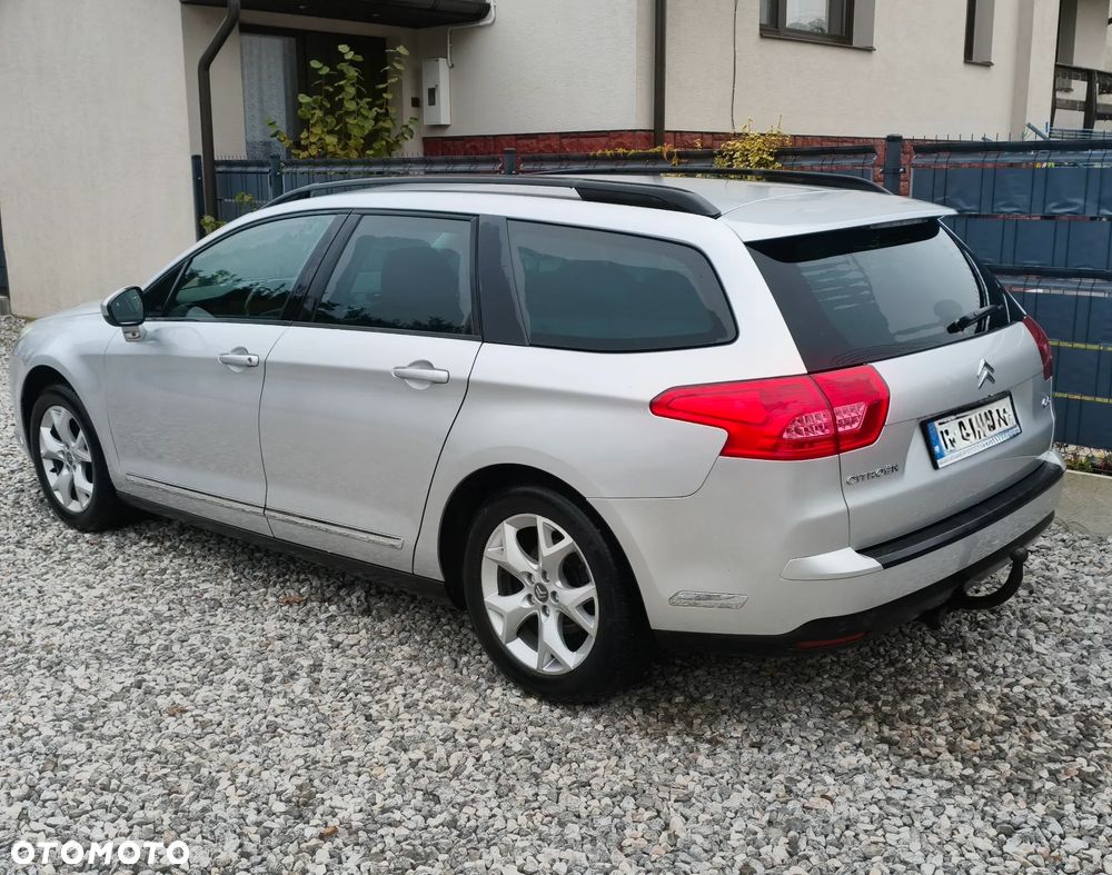 Citroen C5 2010 photo 3