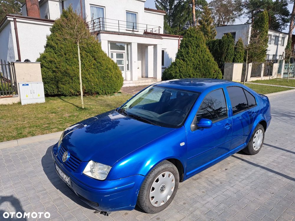 Volkswagen Bora Variant 2.0 Highline - 11