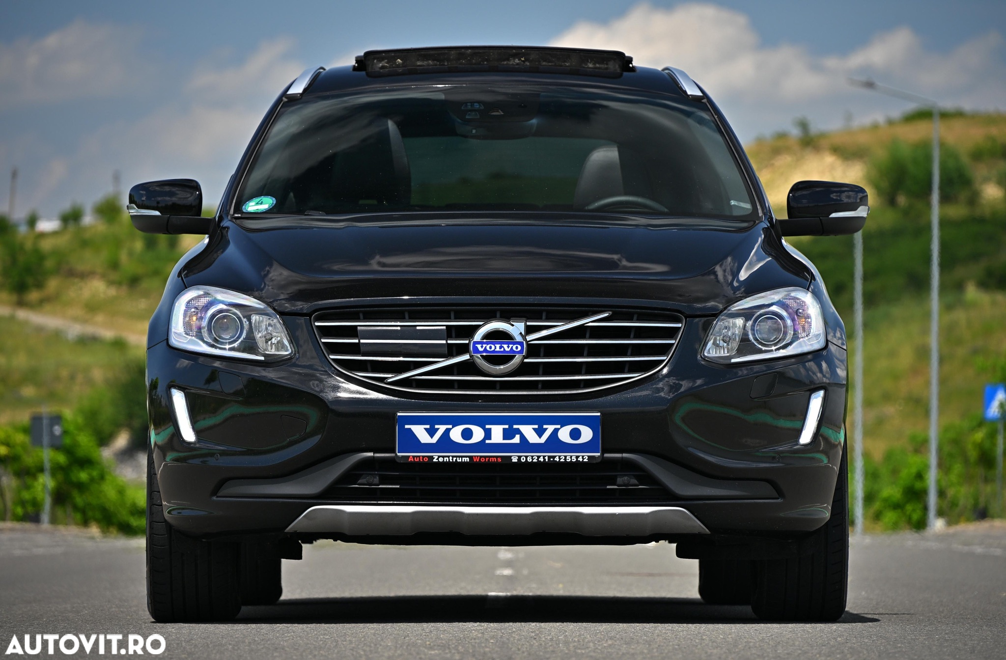 Volvo XC 60 D5 AWD Aut. Summum - 11
