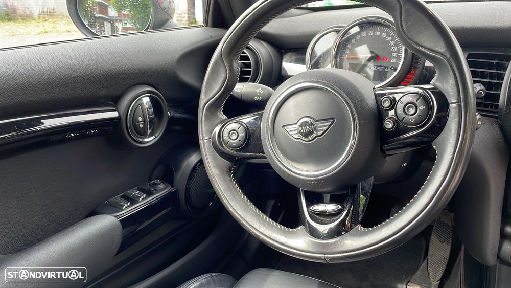 MINI Cabrio Cooper S - 7