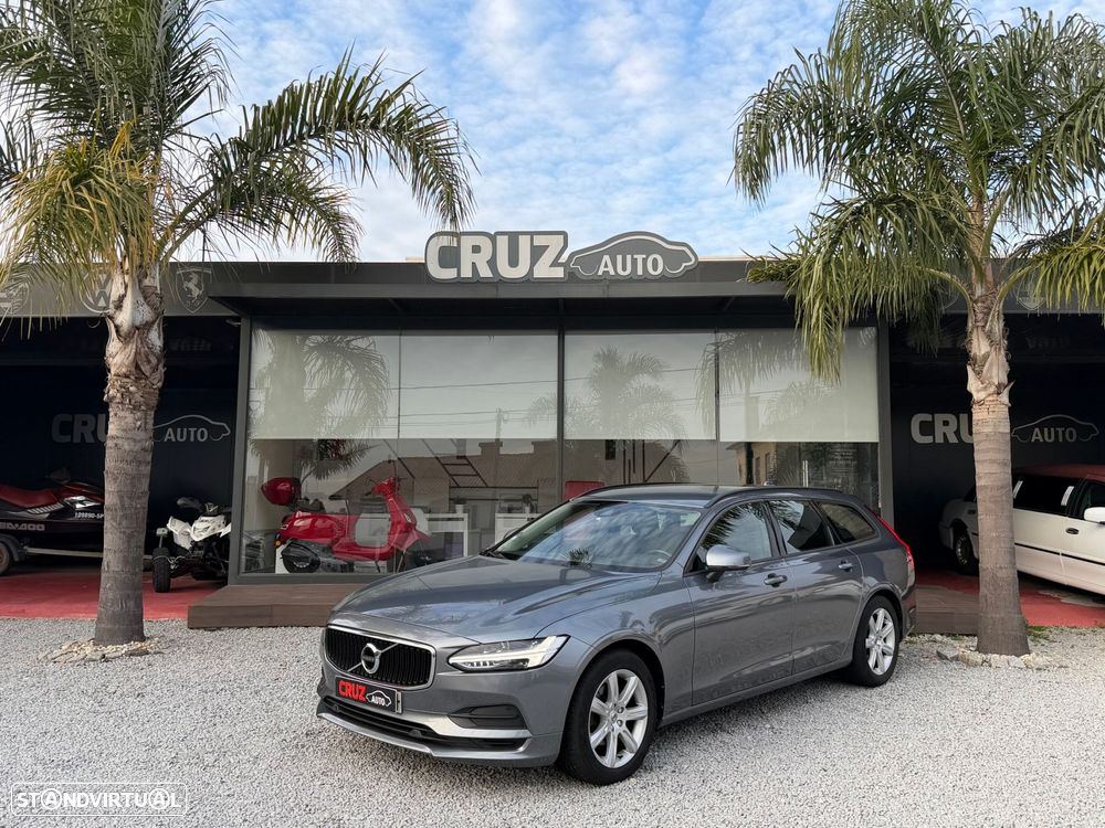 Volvo V90 2.0 D4 Momentum Geartronic - 2