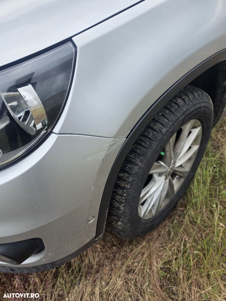 Fata completa  tiguan facelift  2011-2016  bara capota far trager - 5