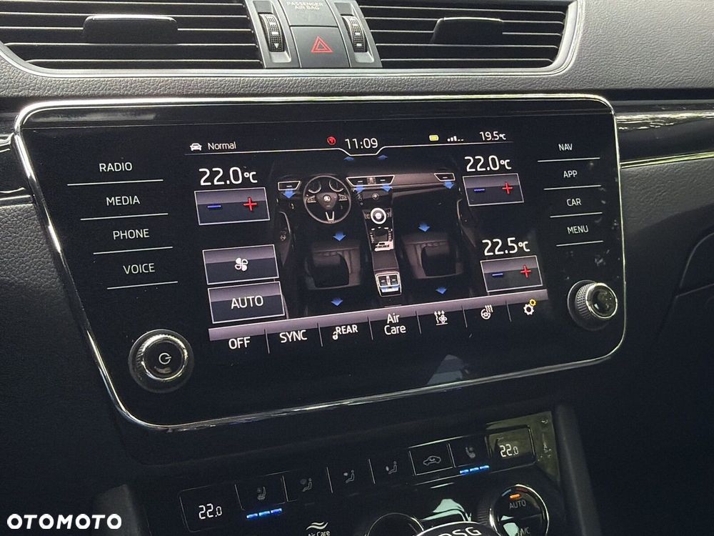 Skoda Superb 2.0 TDI SCR 4x4 L&K DSG - 25