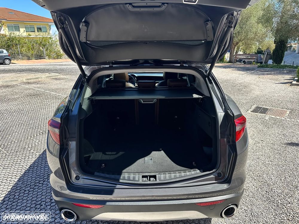 Alfa Romeo Stelvio 2.2 D Super AT8 - 9