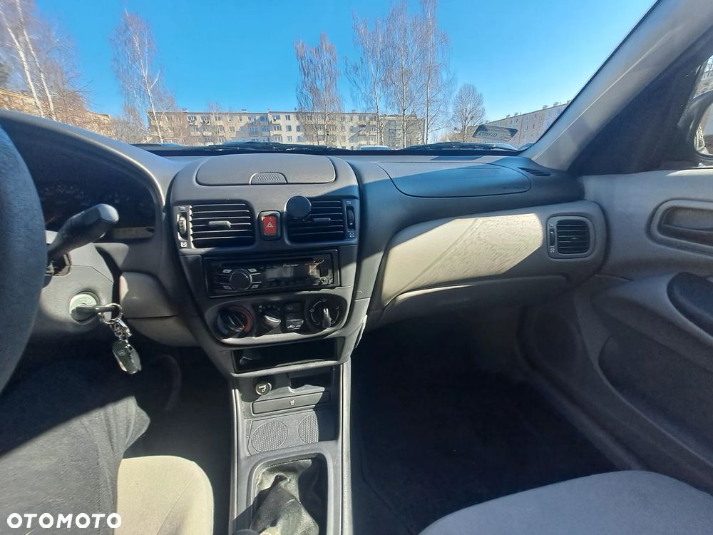 Nissan Almera 1.5 Comfort - 15