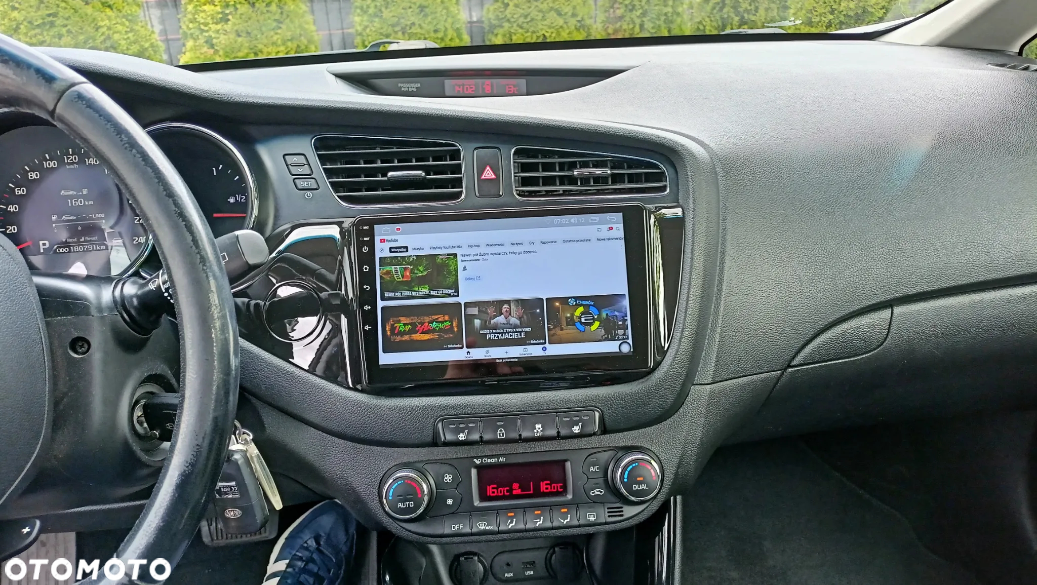 Kia Ceed 1.6 GDI DCT Platinum Edition - 30