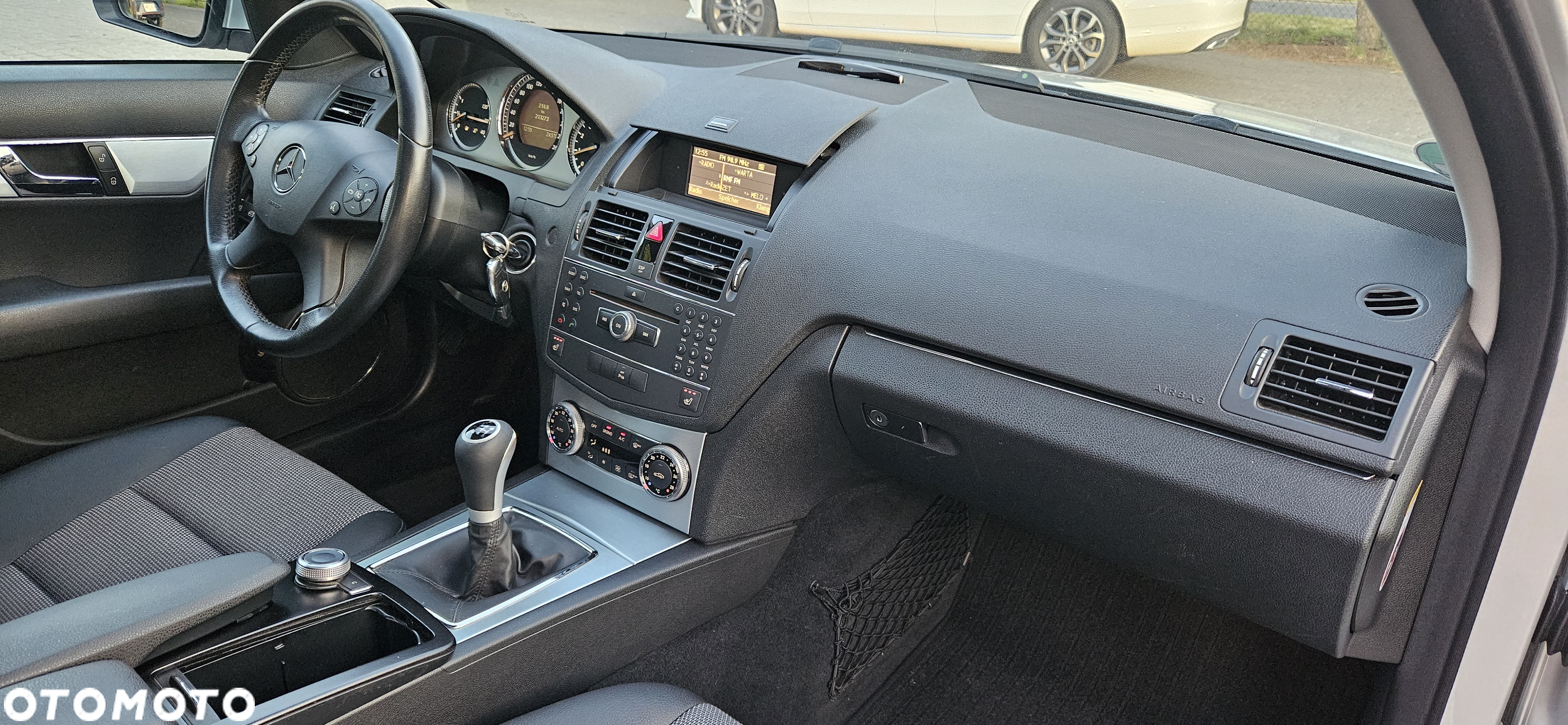Mercedes-Benz Klasa C 180 Kompressor Avantgarde - 23