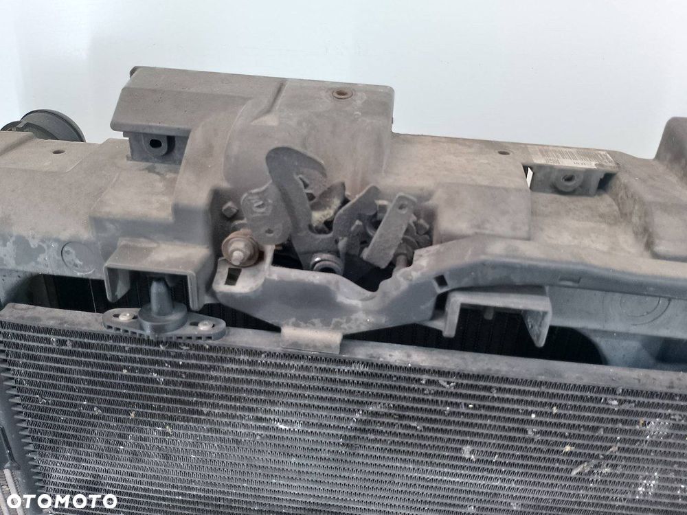 PAS PRZÓD, CHŁODNICE, WENTYLATOR PEUGEOT 508 I P9685794180 3000257 1.6 THP - 10