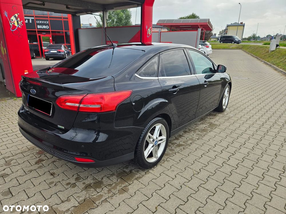 Ford Focus 1.0 EcoBoost Titanium - 2