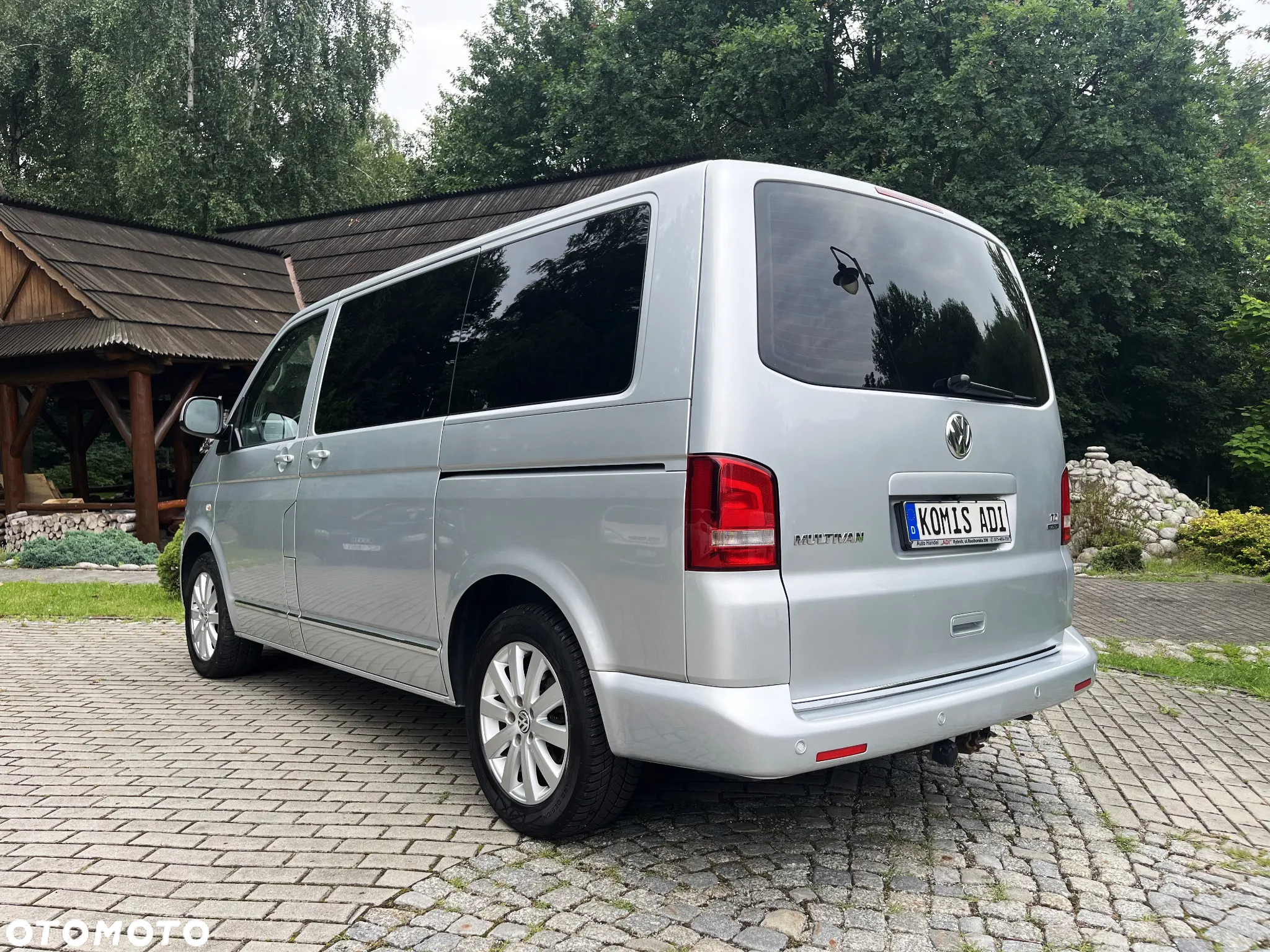 Volkswagen Multivan - 7