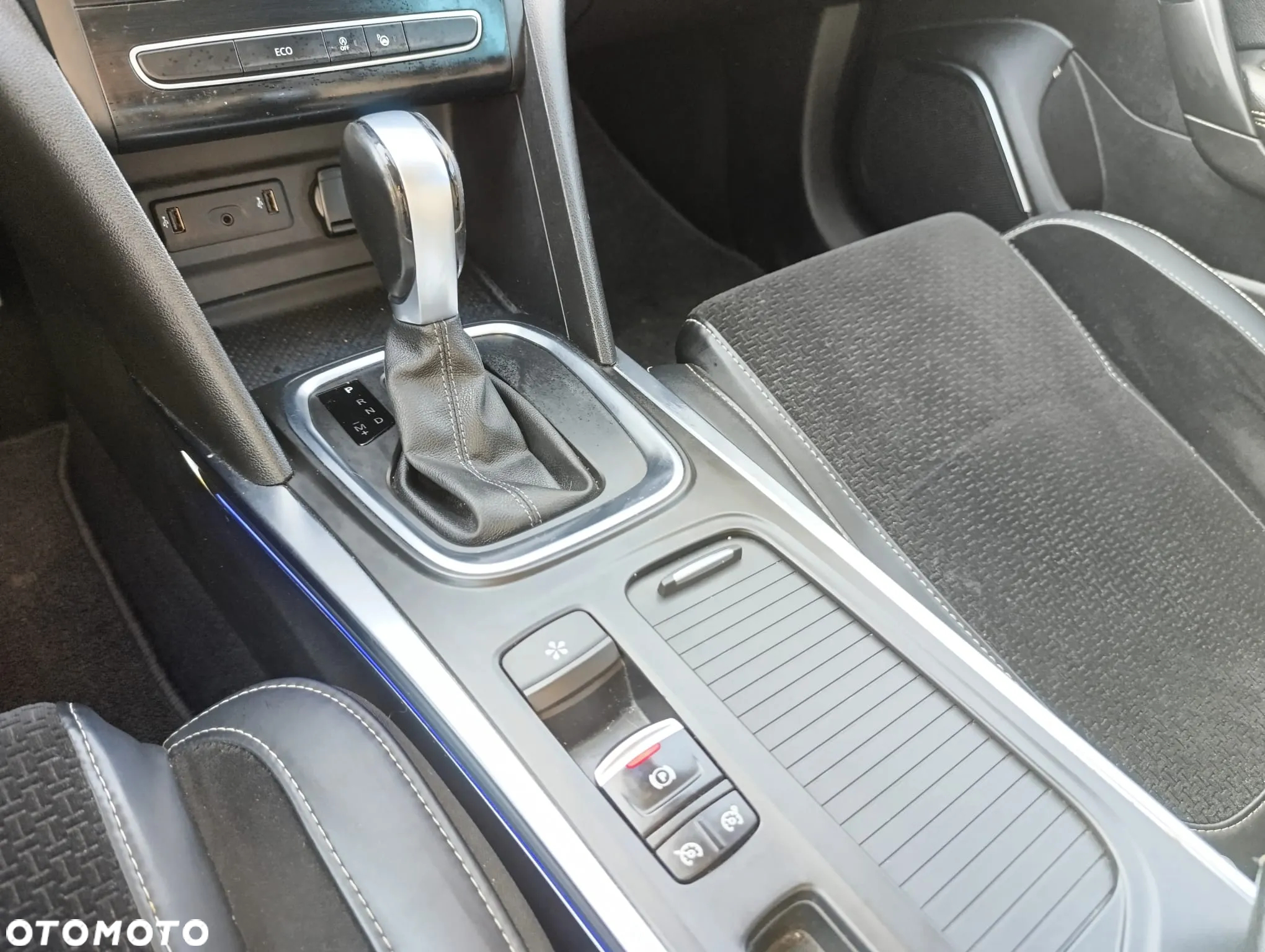 Renault Megane Grandtour BLUE dCi 150 EDC GT LINE - 22