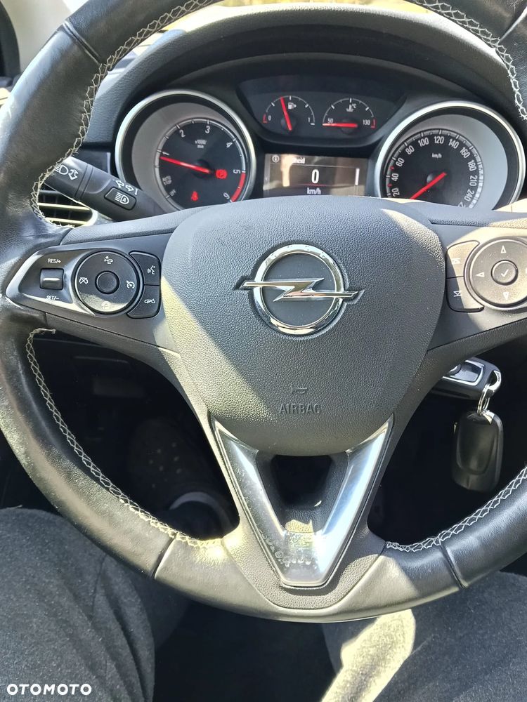 Opel Astra 1.6 D (CDTI DPF ecoFLEX) Start/Stop Edition - 9