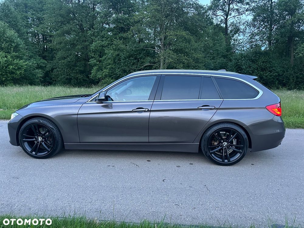BMW Seria 3 320d Efficient Dynamics Sport Line - 5