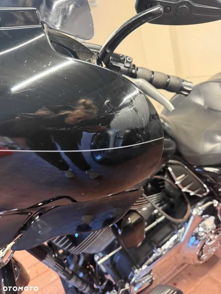 Harley-Davidson Touring Street Glide - 24