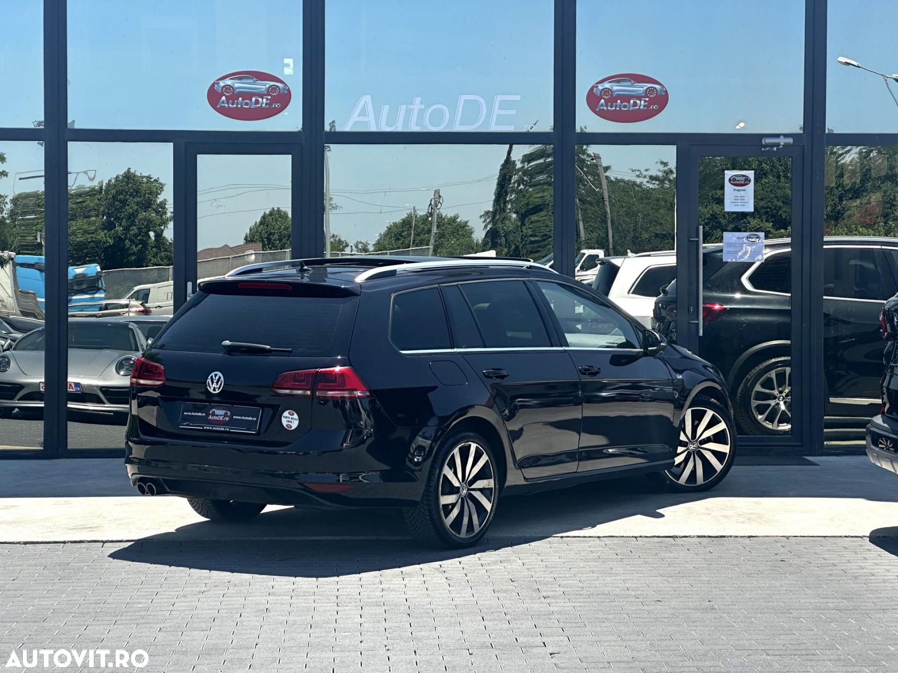 Volkswagen Golf - 3
