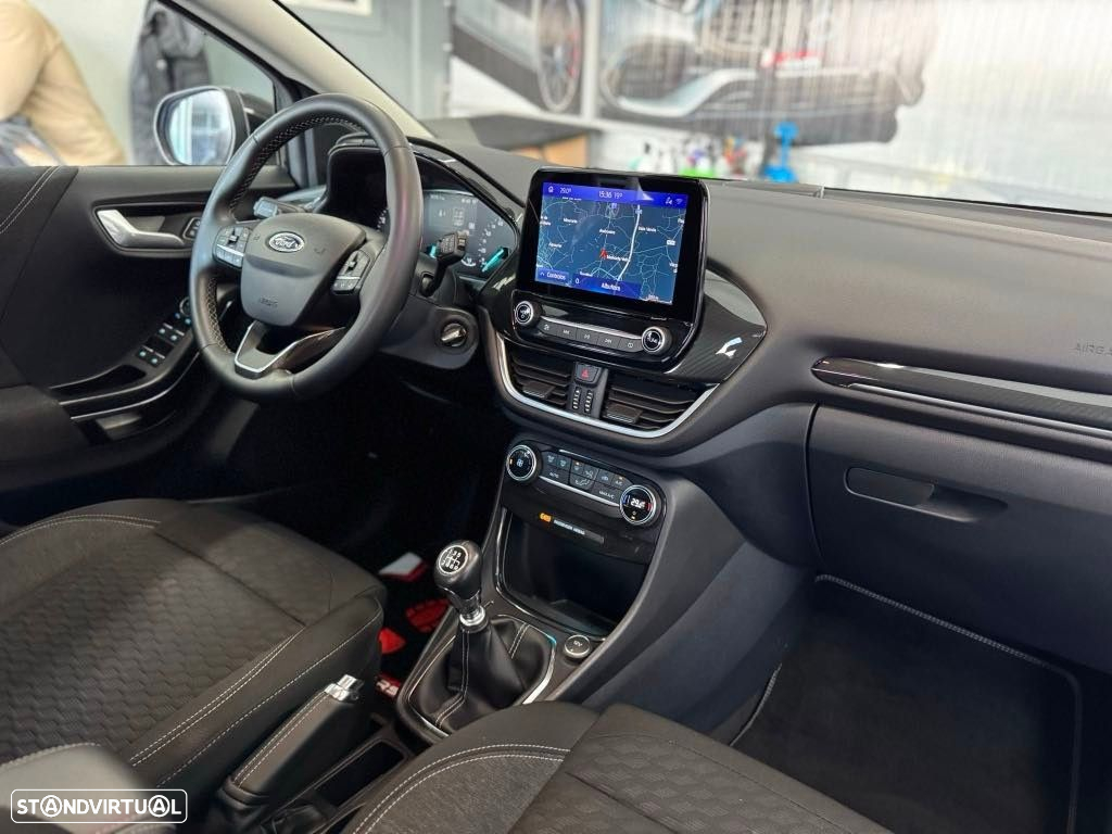 Ford Puma 1.0 EcoBoost Hybrid TITANIUM - 16