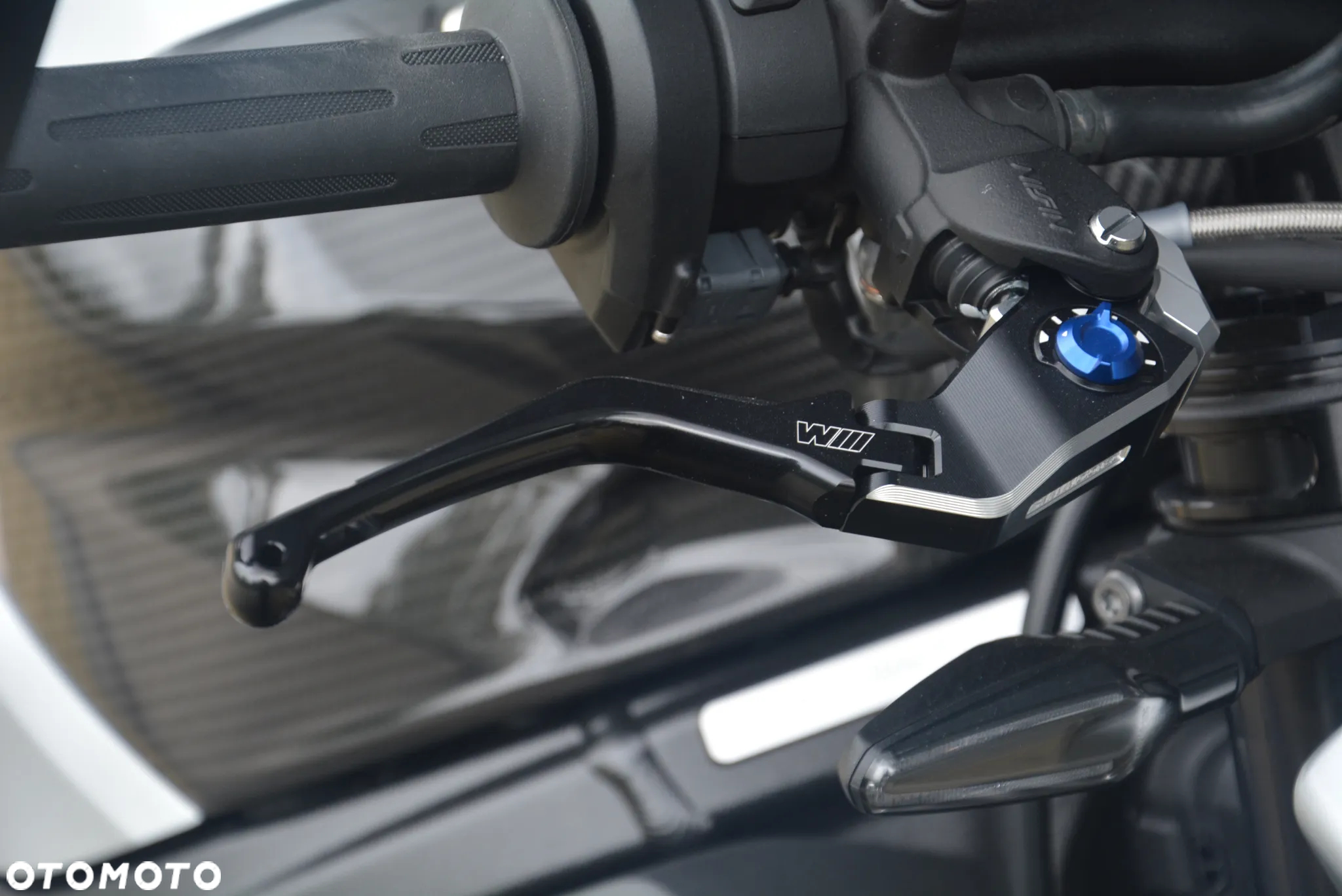 BMW S - 14