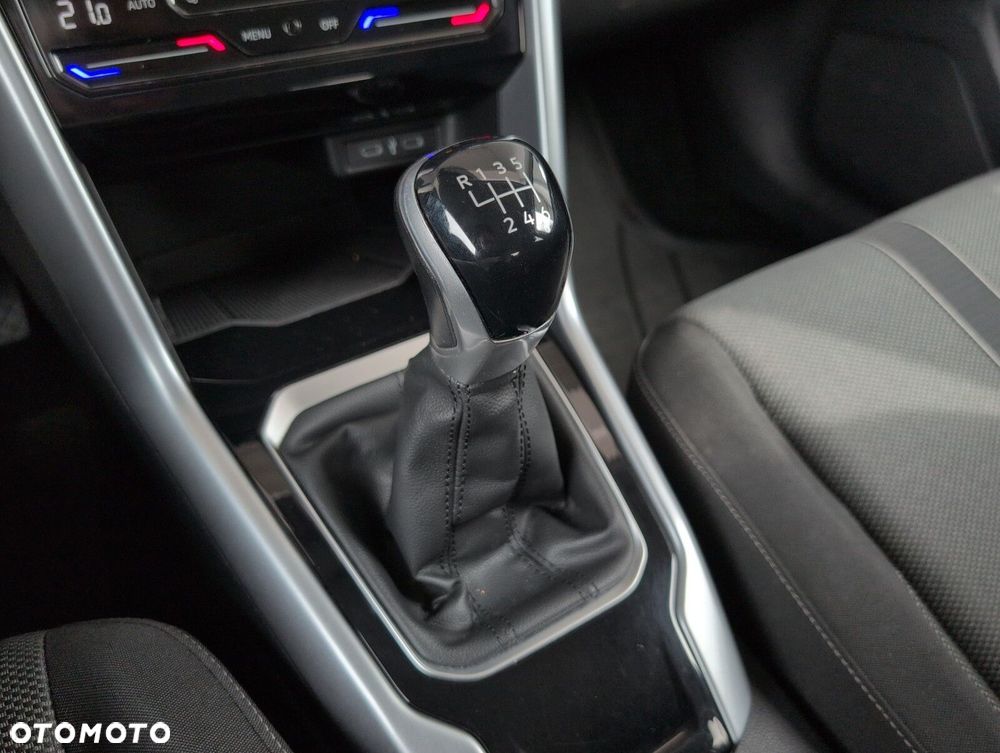 Volkswagen T-Roc 1.5 TSI Life - 30
