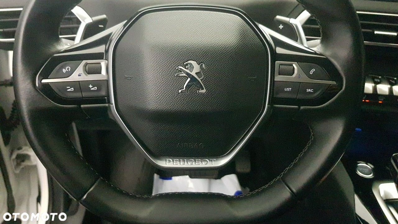 Peugeot 3008 - 27